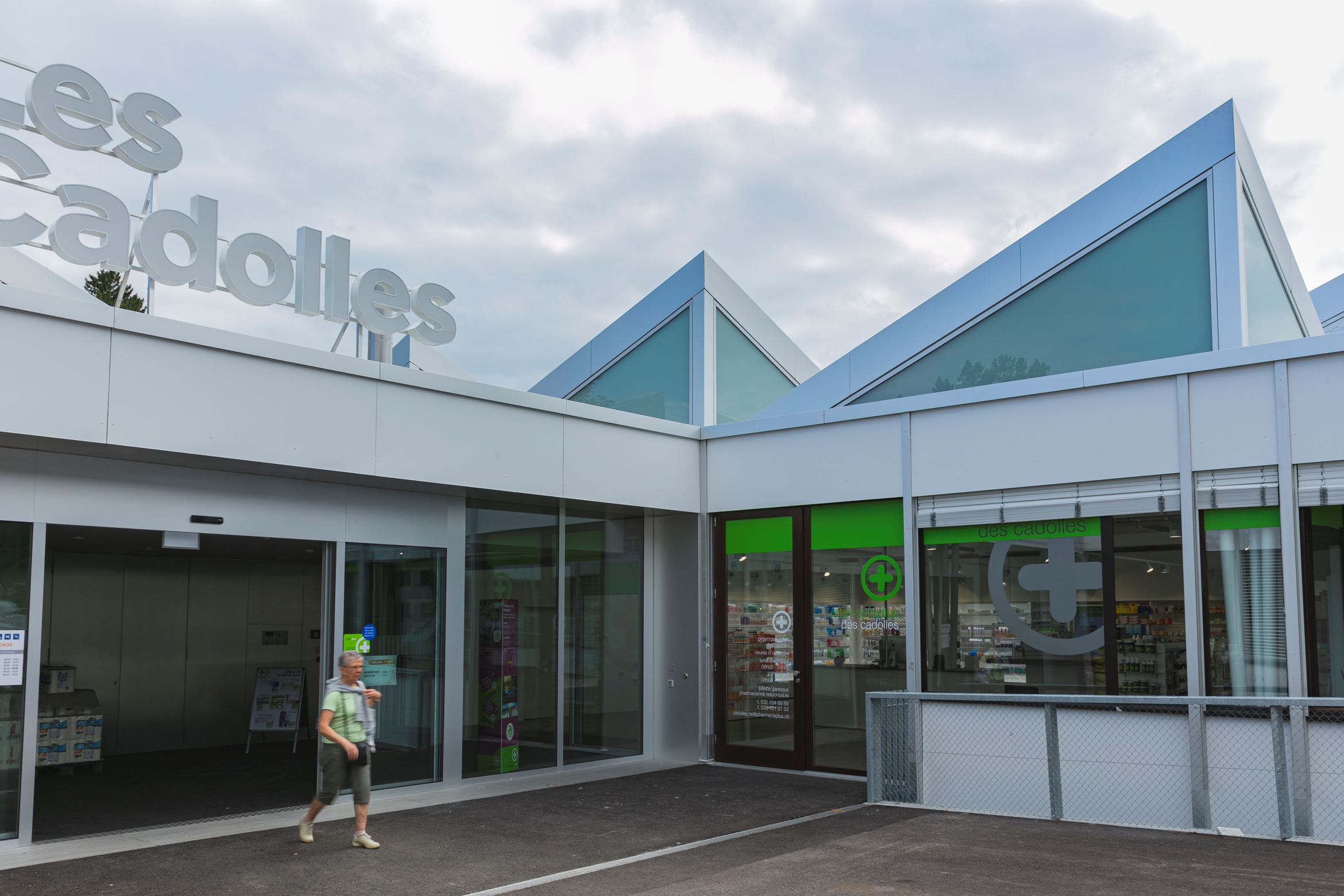 Lescadolles Pharmacie (13) Lescadolles Pharmacie (13)