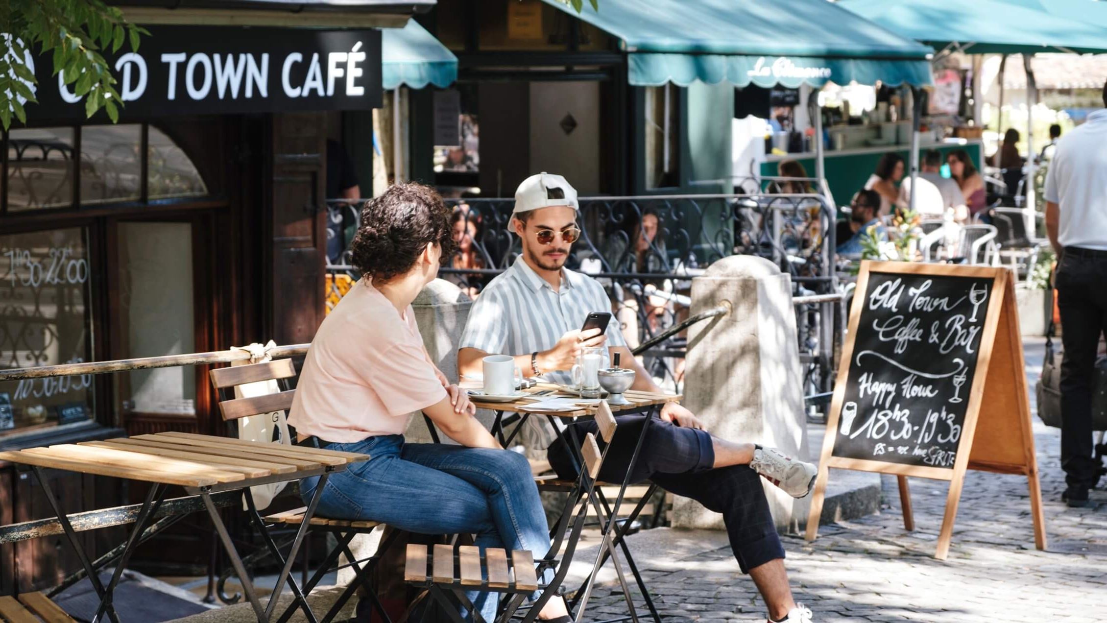 Thehive Localisation Lifestyle 3@2X Thehive Localisation Lifestyle 3@2X