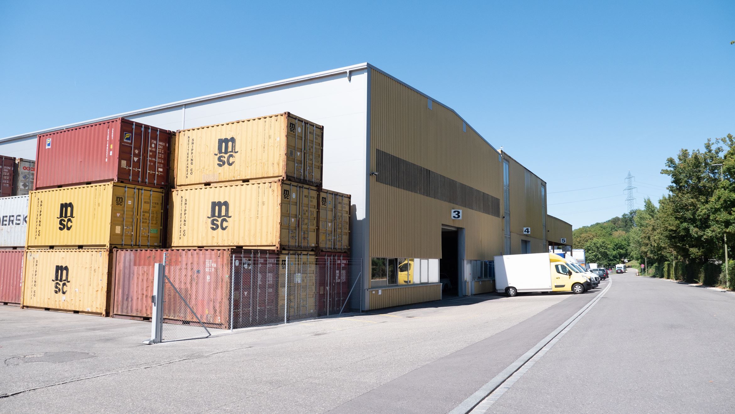 Fuellinsdorf HIAG-Areal Fassade2 Fuellinsdorf HIAG-Areal Fassade2