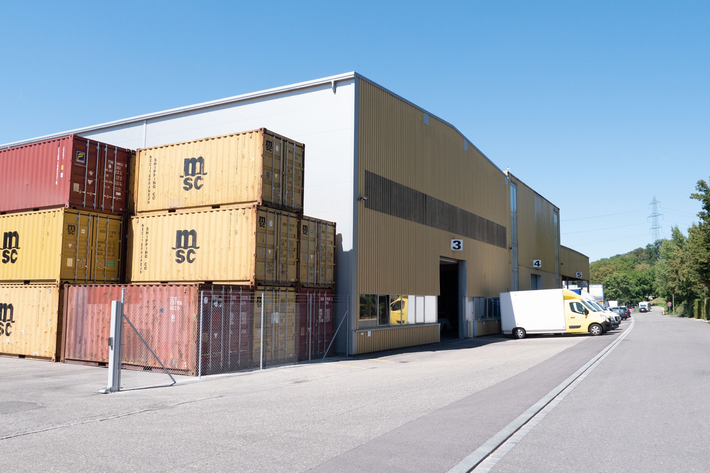 Fuellinsdorf HIAG-Areal Fassade2 Fuellinsdorf HIAG-Areal Fassade2