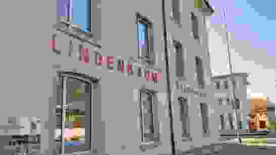 Lindenbaum Thumbnail 16Zu9 Lindenbaum Thumbnail 16Zu9